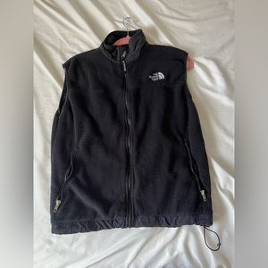Women’s Medium black NorthFace full zipper vest